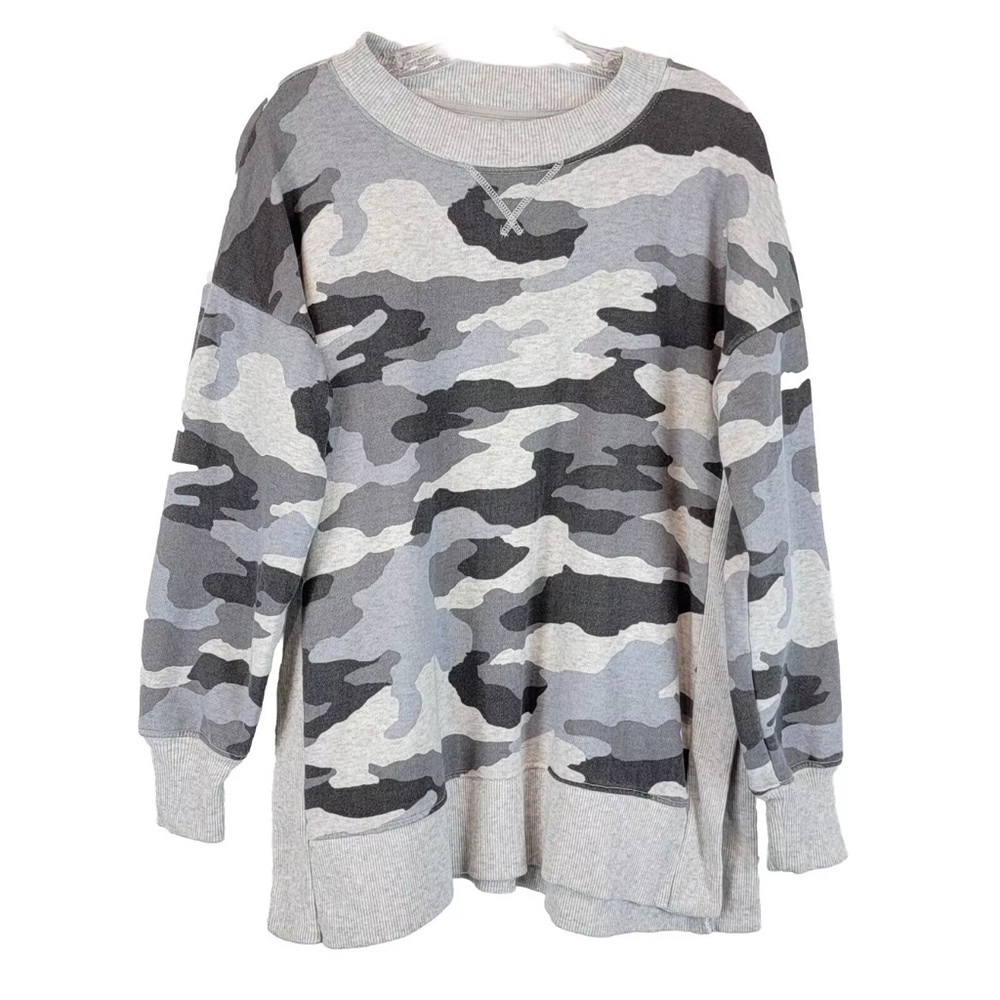 Aerie crew neck camouflage camo black gray white pullover size medium top